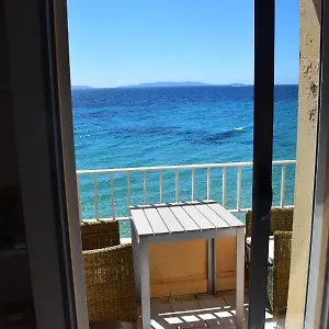 Plage D'aiguebelle , Le Lavandou France
