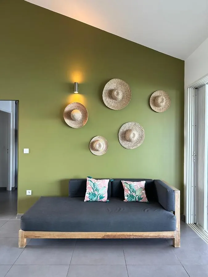Lucy'S Bay Villa Hyacinthe