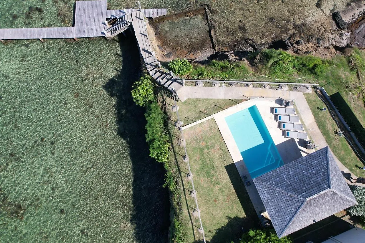 Lucy'S Bay Villa Hyacinthe